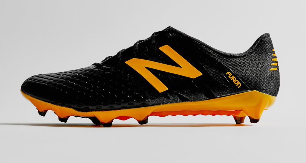 New balance furon store black and orange